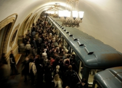 Во время эпидемии гриппа вагоны метро будут обрабатывать ультрафиолетом Во время эпидемии гриппа вагоны метро будут обрабатывать ультрафиолетом