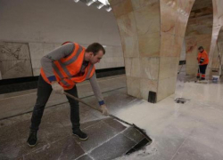 Вестибюли шести станций закроет метрополитен в эти выходные Вестибюли шести станций закроет метрополитен в эти выходные
