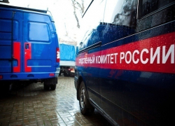 СМИ: девушку в центре Москвы зарезали из-за зарплаты в 25 тысяч рублей СМИ: девушку в центре Москвы зарезали из-за зарплаты в 25 тысяч рублей