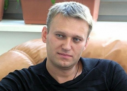 Суд обязал Навального выплатить 16 млн по иску "Кировлеса" Суд обязал Навального выплатить 16 млн по иску "Кировлеса"