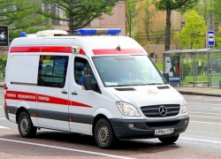 Семь человек госпитализированы после аварии с маршруткой в Одинцовском районе Семь человек госпитализированы после аварии с маршруткой в Одинцовском районе