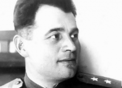 В Москве появился памятник Герою Советского Союза Ивану Черняховскому В Москве появился памятник Герою Советского Союза Ивану Черняховскому