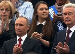 С днем рождения Москвы горожан поздравил Владимир Путин С днем рождения Москвы горожан поздравил Владимир Путин