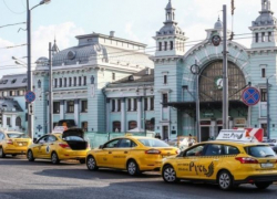 На 25% снизили цены московские таксисты На 25% снизили цены московские таксисты
