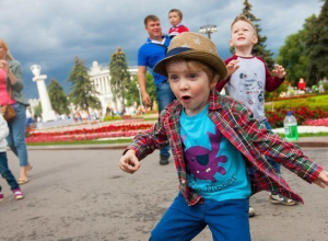 В День рождения Москвы ВДНХ превратится в Город детей В День рождения Москвы ВДНХ превратится в Город детей